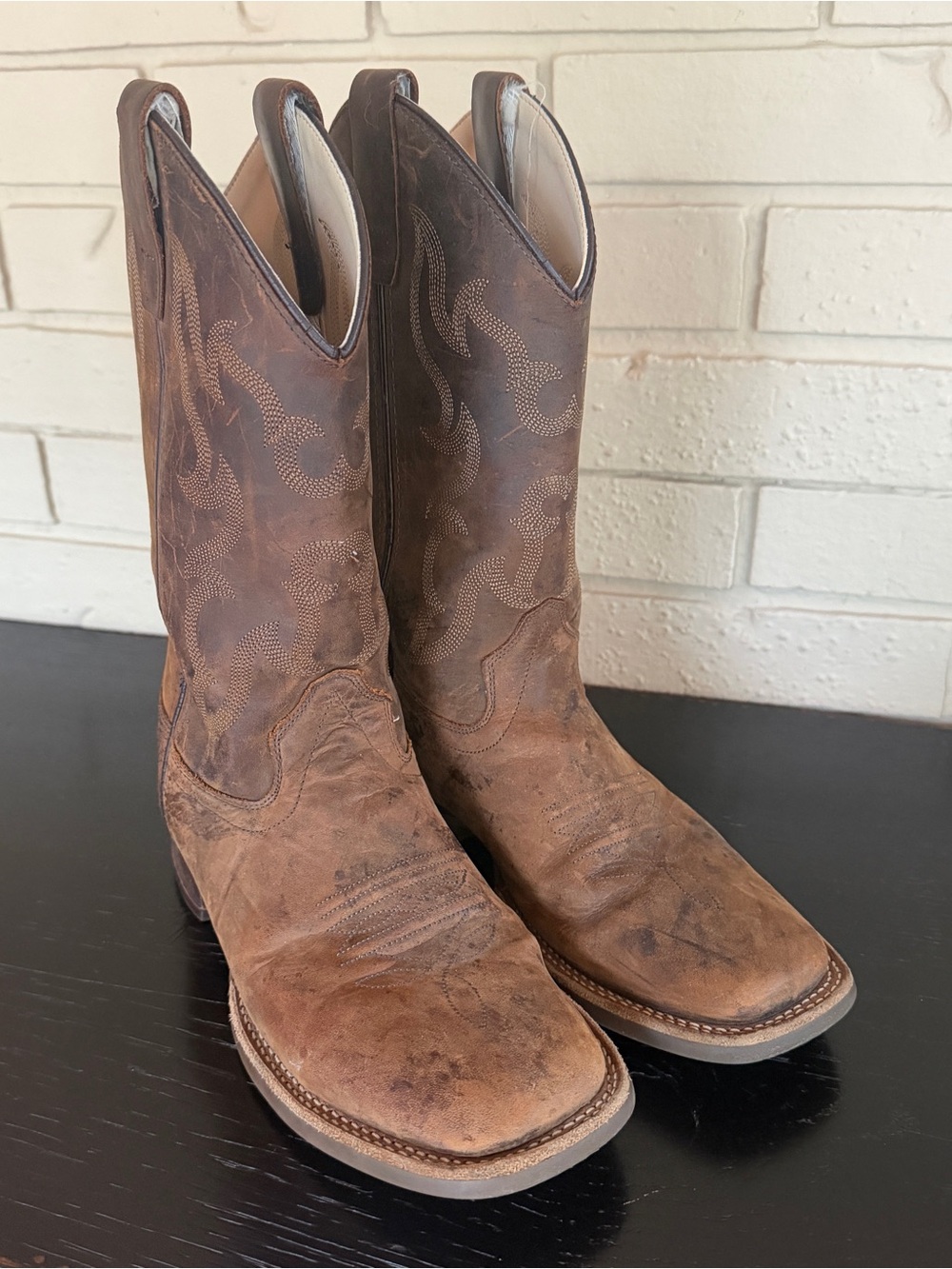 Cody James Boy's 5 D Nash Western Brown Leather Boots Broad Square Toe Cowboy